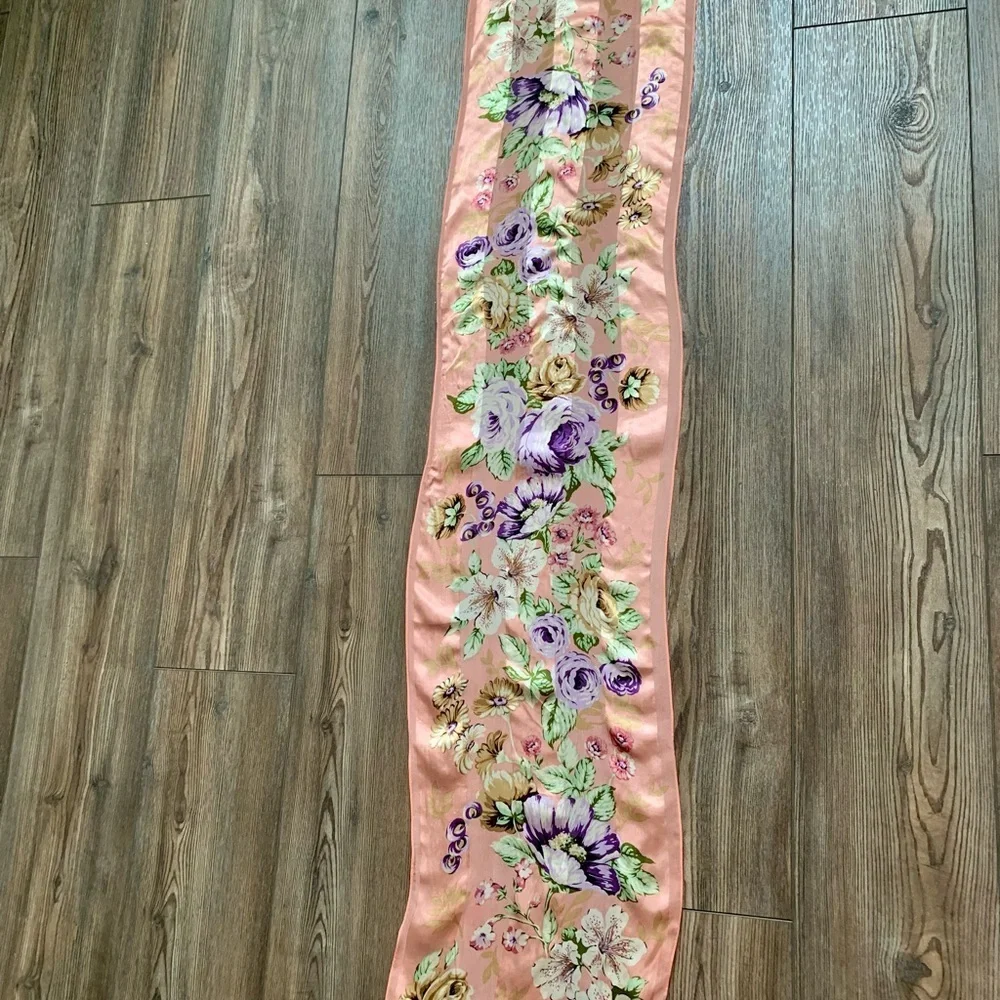 Silk Adrienne Vittadini Scarf 12/52”